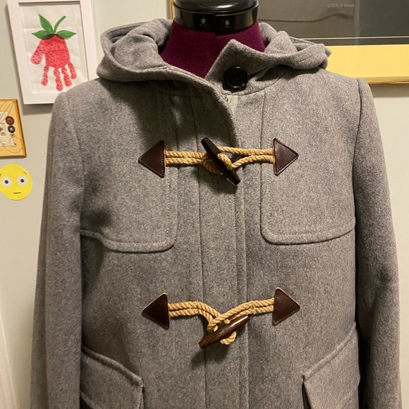 J Crew Classic Duffle Coat  Melton Wool Gray Toggle Italy coat. Like new - Picture 8 of 13
